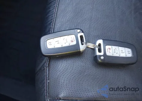 2013 Hyundai Elantra Limited z USA, uszkodzony, nr VIN 5NPDH4AEXDH395292